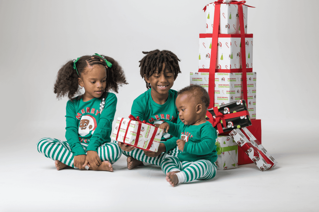 Experiential gifts, gifts for kids, activity gifts, holiday season gifts, Too Much Stuff? Give Kids Experiential Gifts This Holiday Season