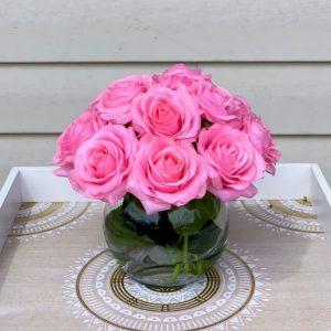 congratulations flowers for wife or girlfriend, pink roses, roses in a fish bowl, flower delivery in Thika
