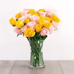 flowers new mom, yellow & pink roses in a vase, best flowers for new mom, delivery in Trm