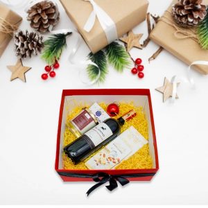 Christmas hampers delivery in Nairobi, Corporate Christmas gifts, Christmas eve box, Christmas gift boxes, Cheap Christmas gifts