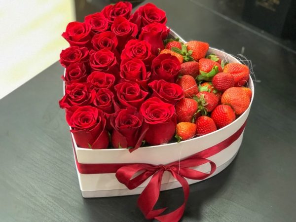 Online flower shop in Kenya, red roses heart box with strawberries, send romantic roses online, same day flowers, urgent flowers delivery