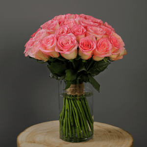 congratulations roses, roses in a vase, pink roses, congratulations flowers for girlfriend, Flower delivery in Kiambu