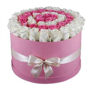 Fresh birthday flowers in Nairobi, flower delivery in hurligham, flowers to gift on birthday, pink & white roses, order birthday flowers