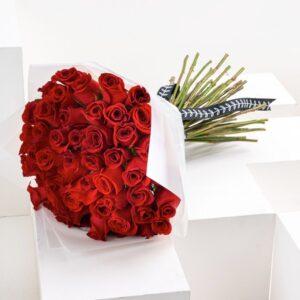 Order flowers for Valentines, Online Valentine day gifts, Valentines flowers in Nairobi, Shop Valentines gifts, Valentine's day flowers delivery